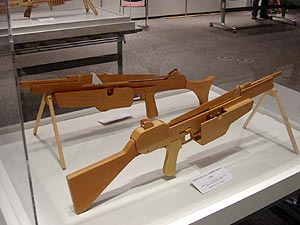 ��i�W����